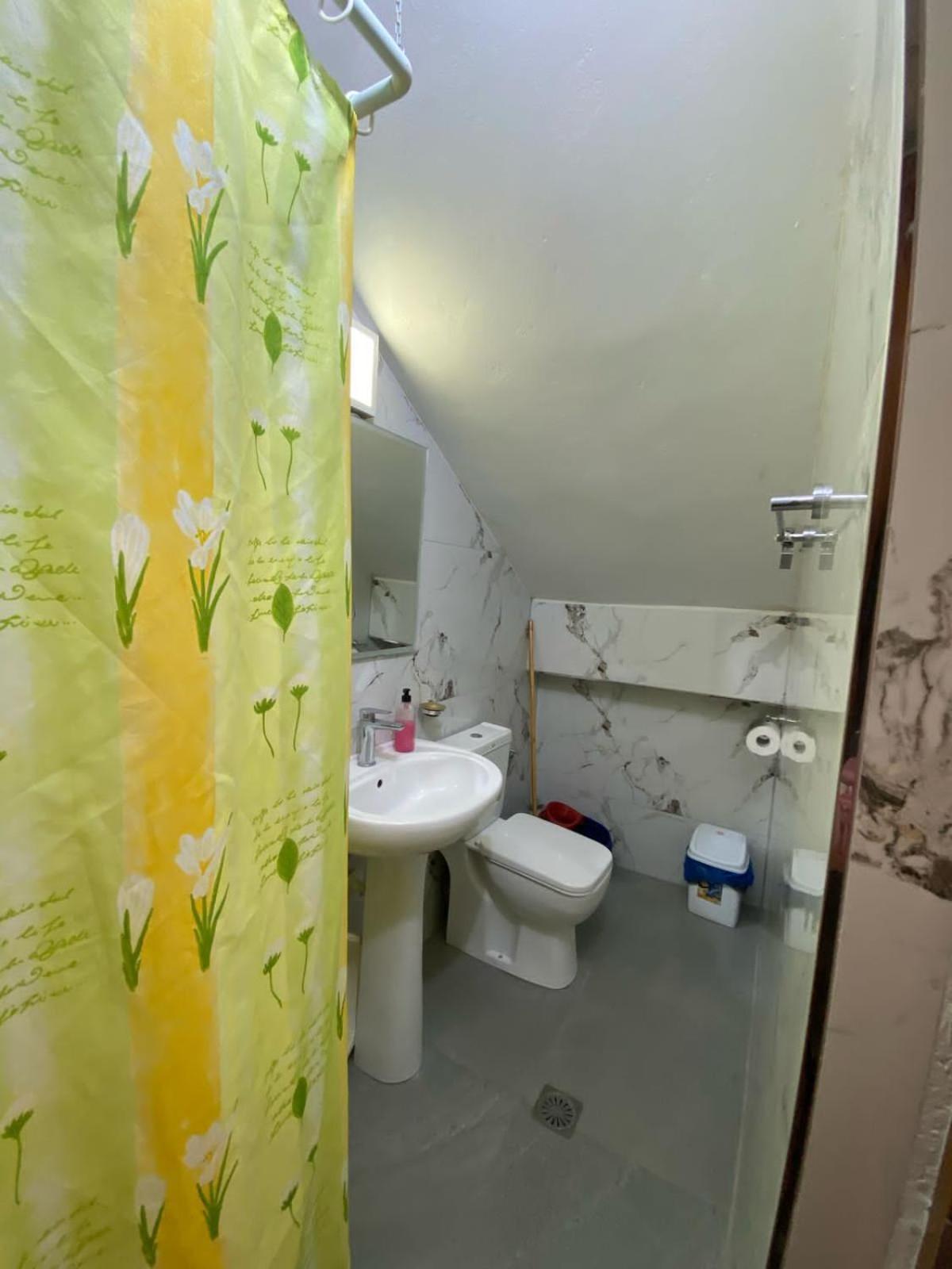 Achilles Apartments Saranda Oda fotoğraf